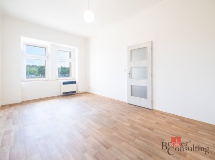 Pronájem bytu, 1+1, 36,3 m²
