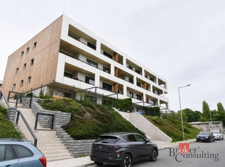 Pronájem bytu, 3+kk, 84 m²