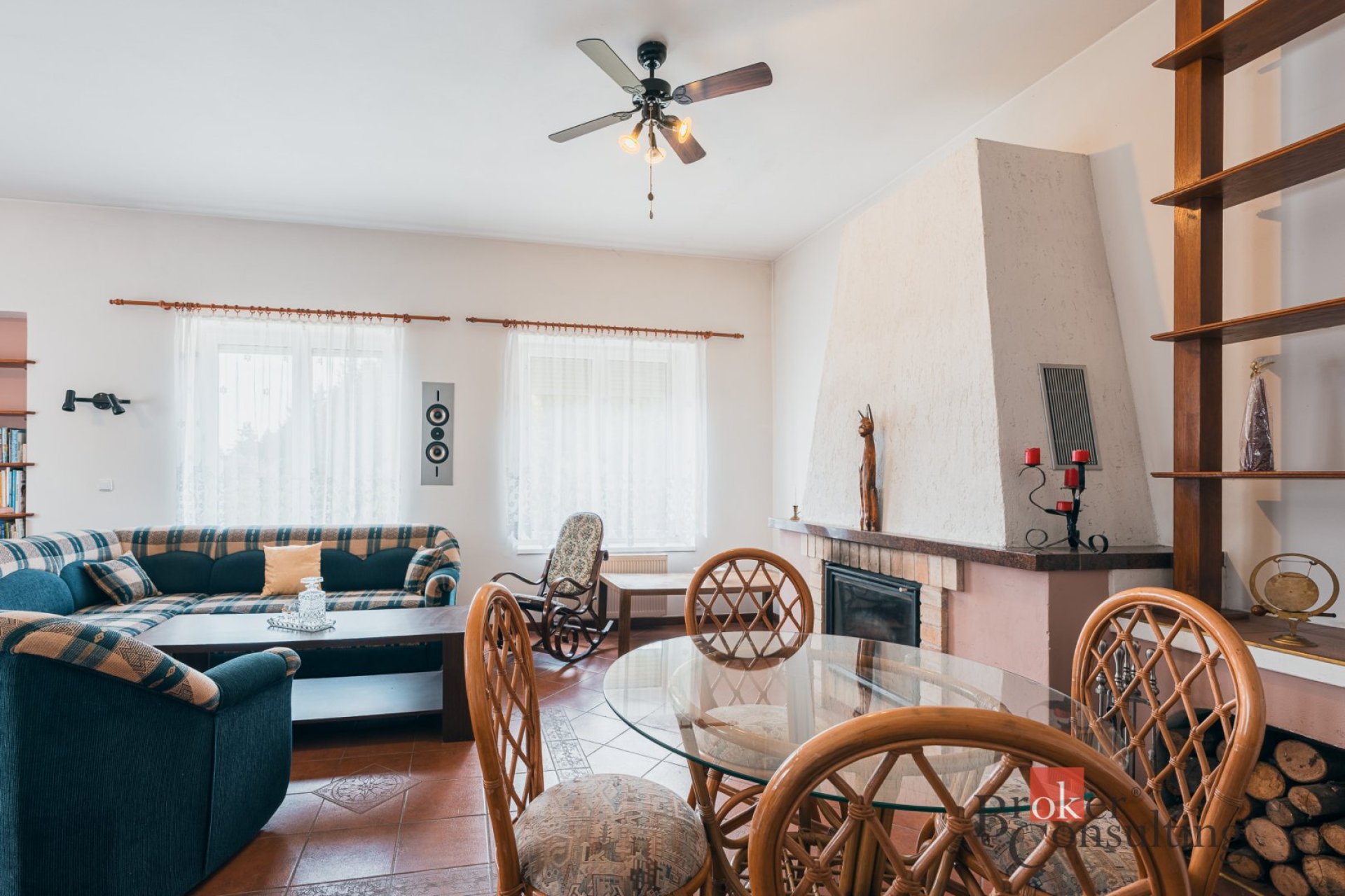 Prodej rodinného domu, užitná plocha 400 m2, pozemek 2994 m2, Karlovy Vary