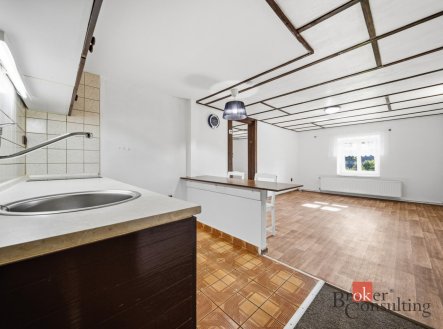 Pronájem bytu, 2+kk, 48 m²