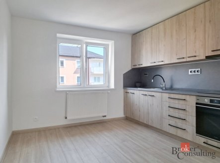Pronájem bytu, 2+1, 49 m²