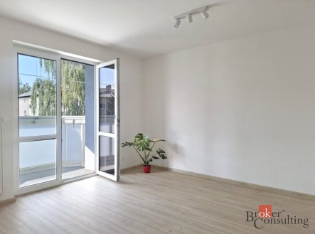 Pronájem bytu, 2+1, 49 m²