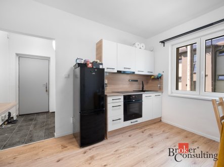 Pronájem bytu, 1+1, 37 m²