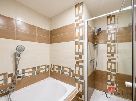 Pronájem bytu, 2+1, 63,83 m²