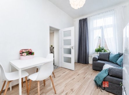 Pronájem bytu, 2+kk, 42 m²