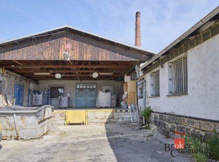 Pronájem komerčního objektu, sklad, 450 m²