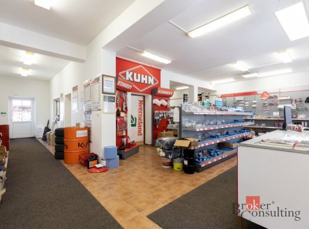 Pronájem komerčního objektu, jiný, 225 m²