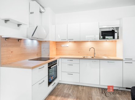 Pronájem bytu, 2+kk, 60,3 m²
