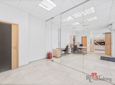 Prodej komerčního objektu, jiný, 86 m²