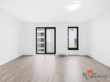 Pronájem bytu, 1+kk, 37 m²