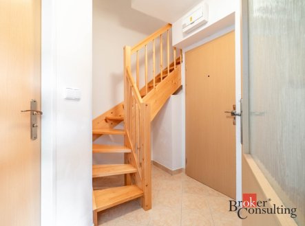 Pronájem bytu, 2+kk, 46 m²