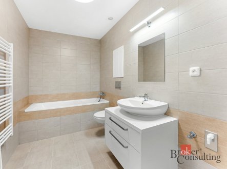 Pronájem bytu, 2+kk, 49,6 m²