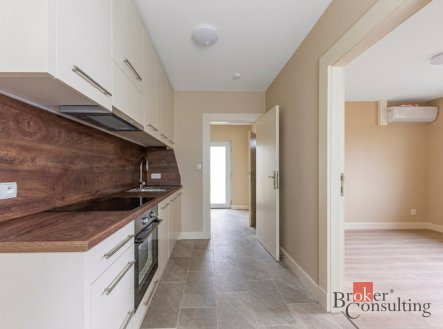 Pronájem bytu, 2+kk, 49 m²