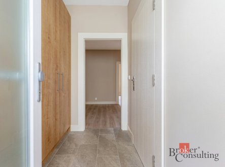 Pronájem bytu, 2+kk, 59 m²