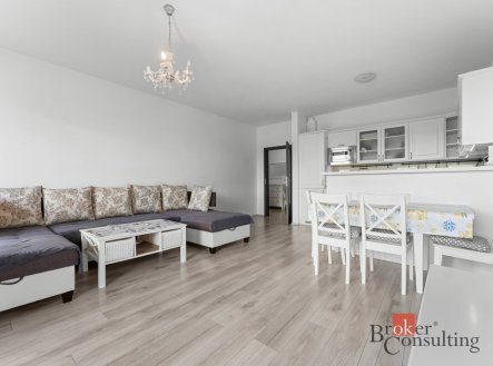 Pronájem bytu, 2+kk, 87 m²