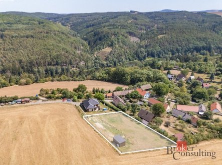 Prodej pozemku pro bydlení, 2 039 m²
