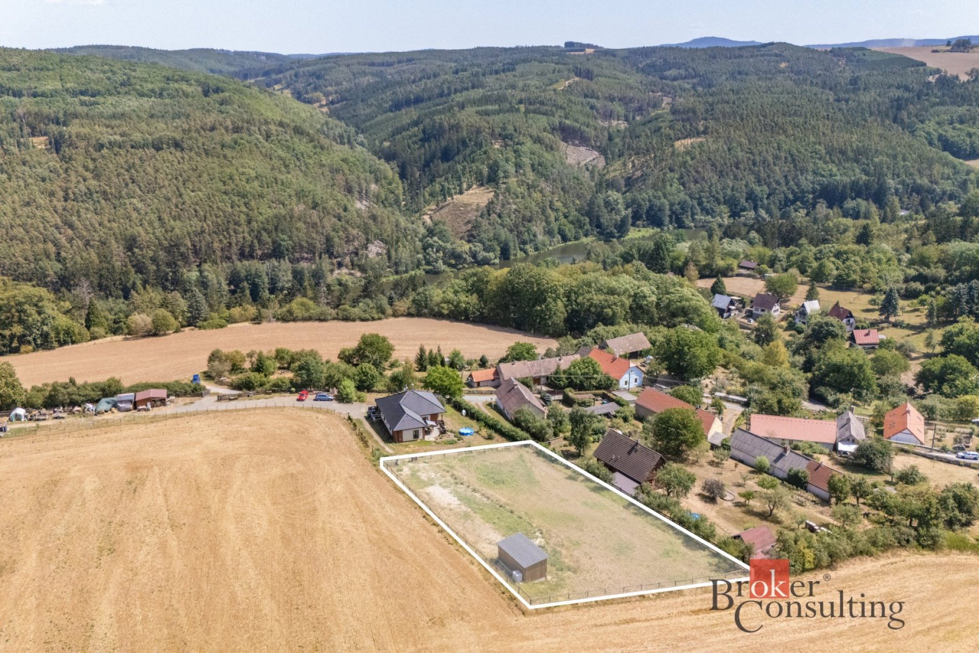 Prodej, pozemky/bydlení, 2039 m2, Planá 52, 33011 Hromnice, Plzeň-sever [ID 89027]