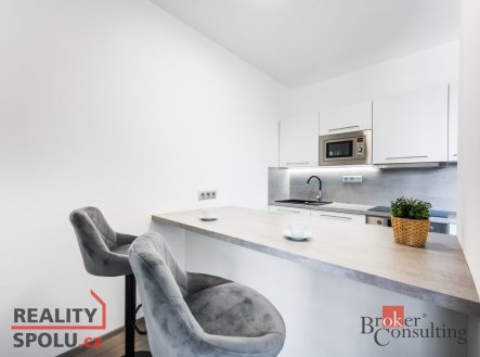 Pronájem bytu, 1+kk, 30 m²