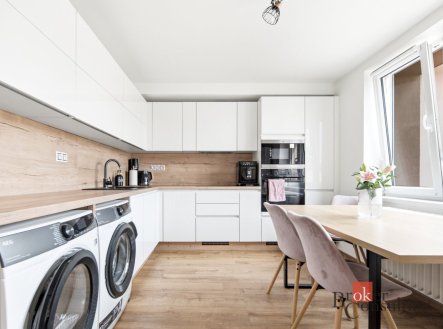 Pronájem bytu, 2+1, 61 m²