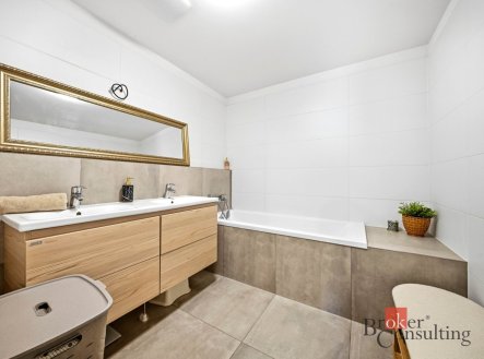 Prodej bytu, 4+kk, 100 m²