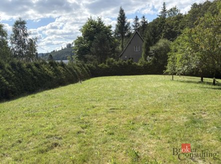 Prodej pozemku pro bydlení, 1 300 m²