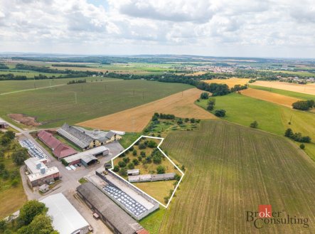 Prodej pozemku pro komerční výstavbu, 5 636 m²