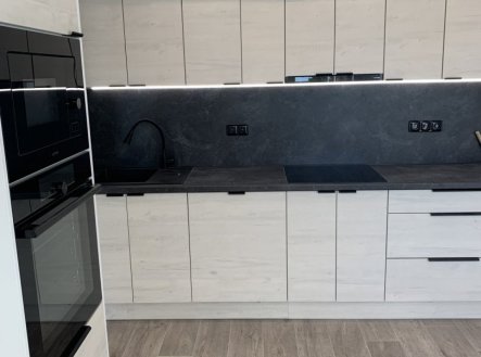 Pronájem bytu, 2+kk, 35 m²