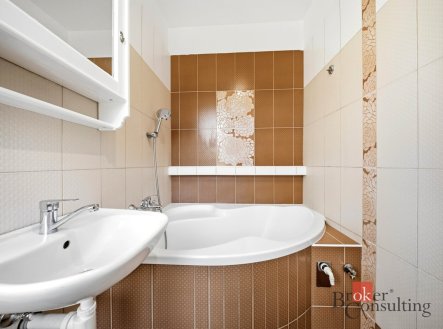Pronájem bytu, 3+1, 56 m²