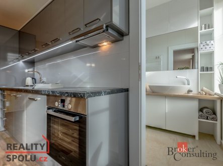 Pronájem bytu, 2+kk, 51 m²