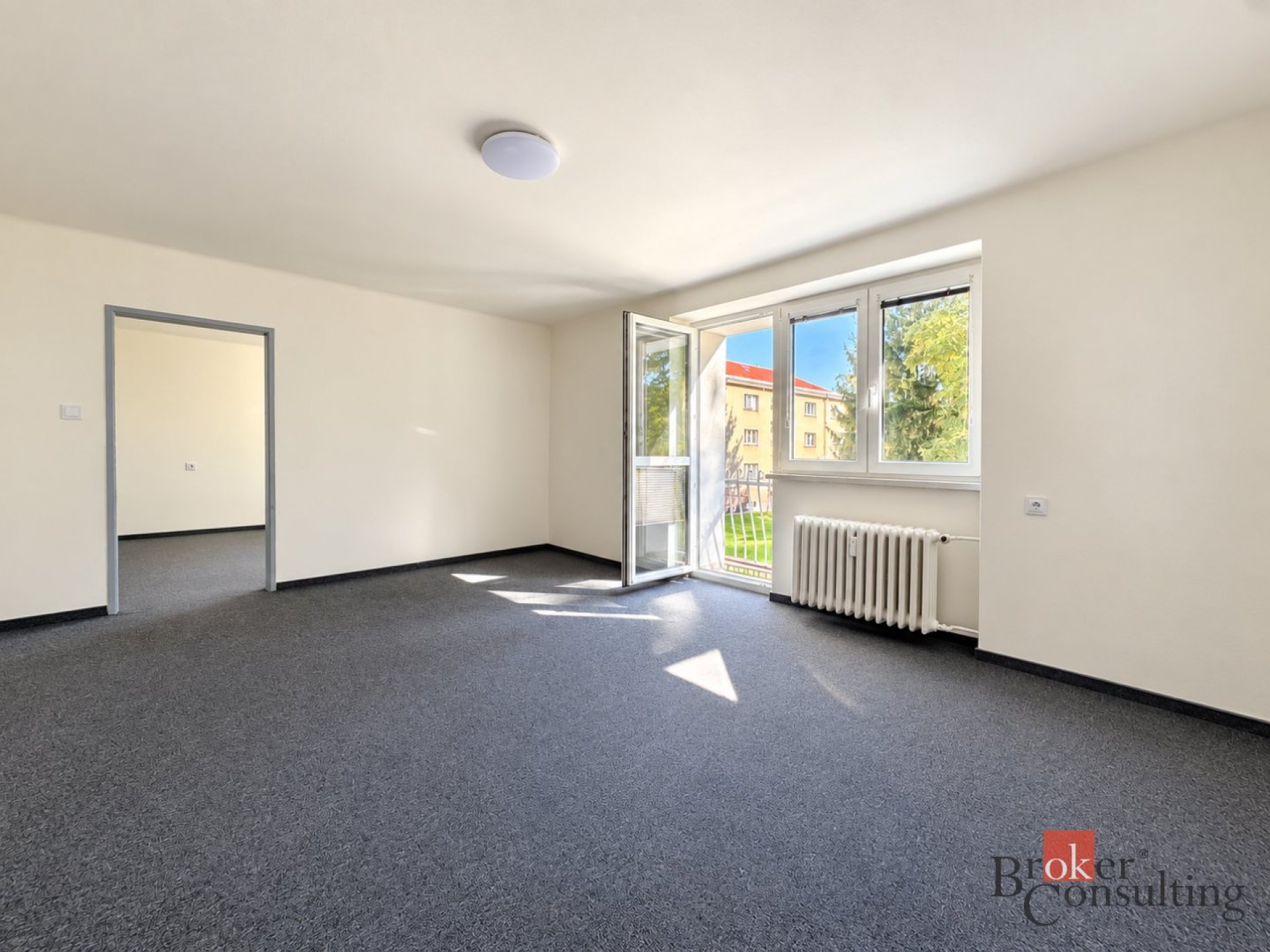 Světlý byt 2+1 64m2 Plzeň-Slovany