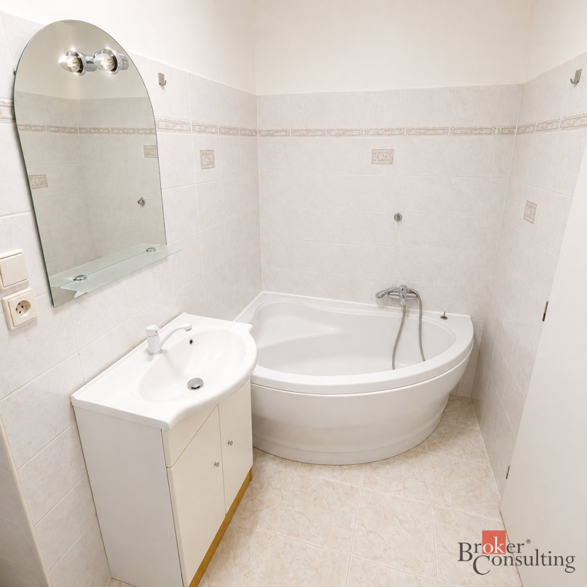 Pronájem, byty/1+1, 52 m2, Sokolovská 273, 46001 Liberec, Liberec [ID 88573]