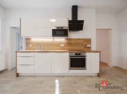 Pronájem bytu, 3+1, 88 m² obrázek