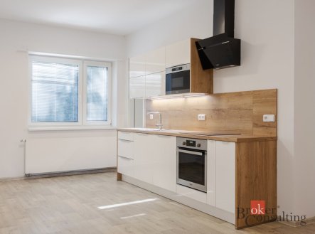 Pronájem bytu, 3+1, 88 m²