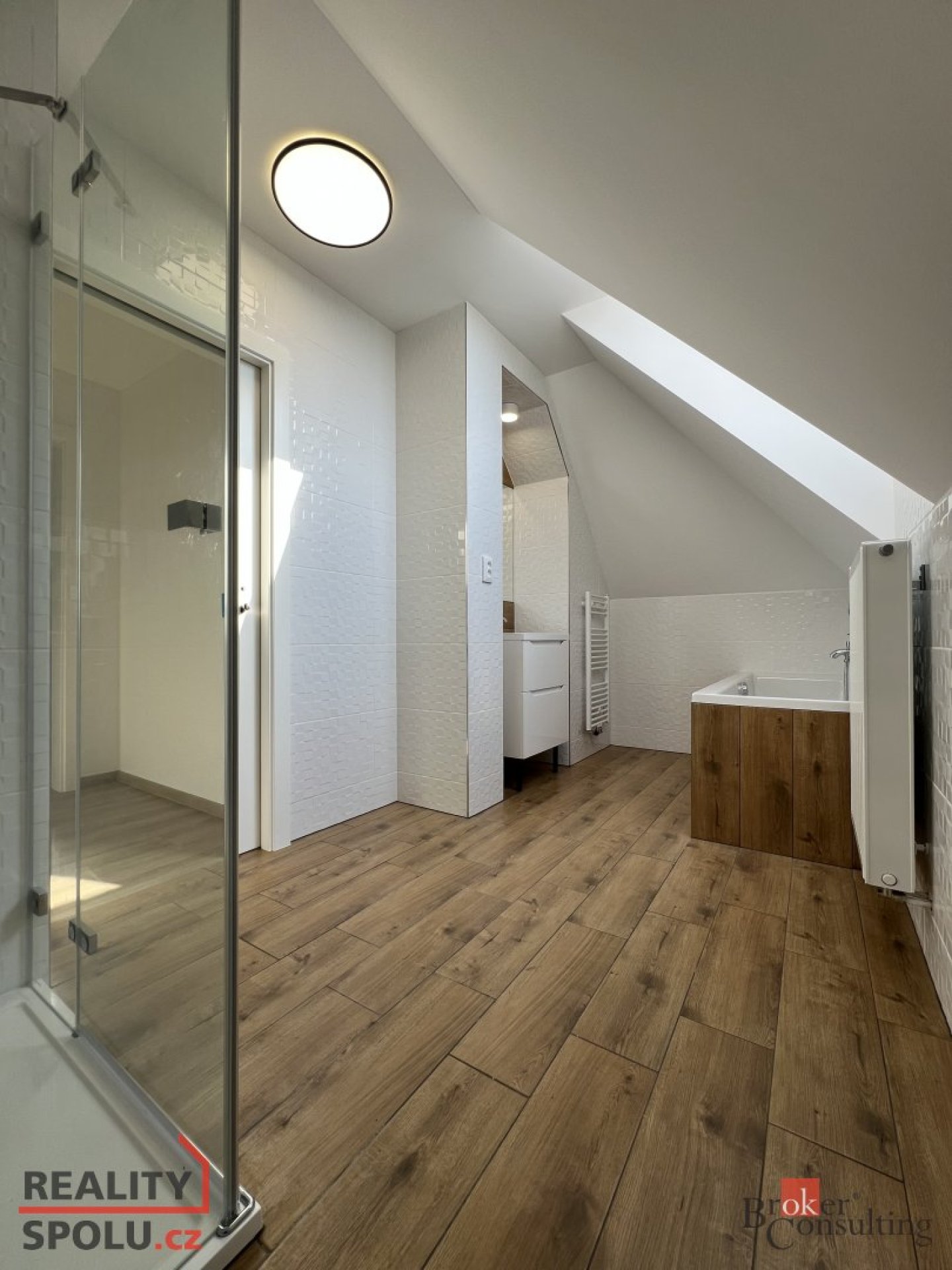 Pronájem, byty/3+kk, 84 m2, Čs. armády 741/12, 74801 Hlučín, Opava [ID 89307]