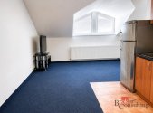 Pronájem bytu, 1+kk, 32 m²