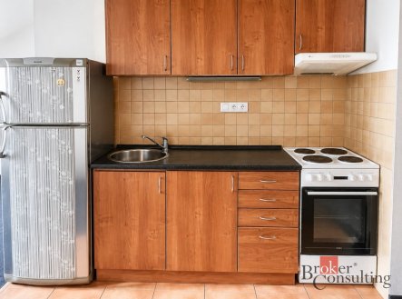 Pronájem bytu, 1+kk, 32 m²
