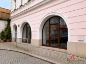 Pronájem komerčního objektu, administrativní budova, 130 m²