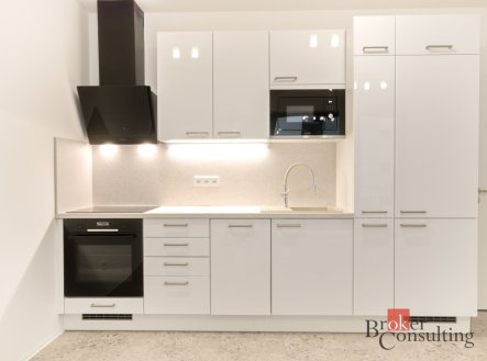 Pronájem bytu, 1+kk, 34 m²