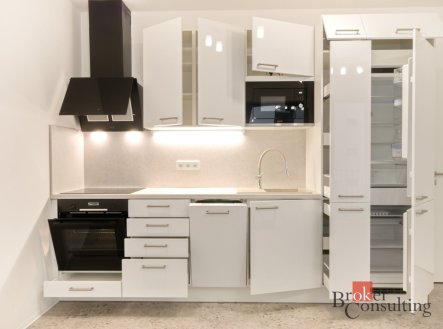 Pronájem bytu, 1+kk, 34 m²