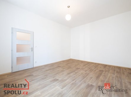 Pronájem bytu, 1+1, 35,57 m²