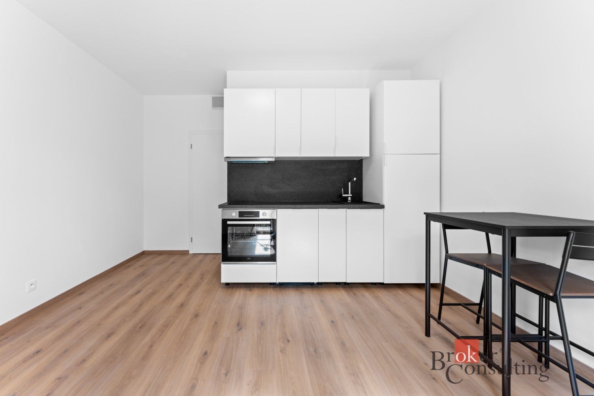 Pronájem, byty/1+kk, 22 m2, V Kněžívce 595, 25267 Tuchoměřice, Praha-západ [ID 89294]