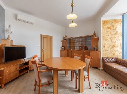 Prodej bytu, 2+1, 65 m²