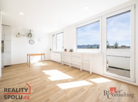 Pronájem bytu, 3+kk, 54 m² obrázek