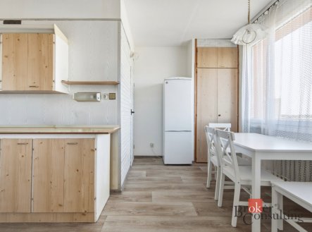 Prodej bytu, 2+1, 62,8 m²