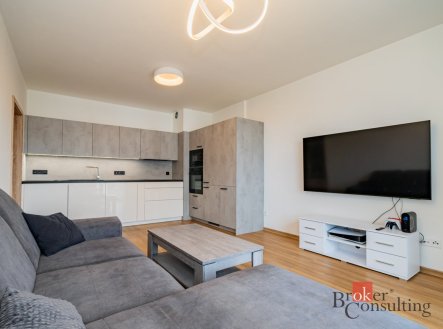 Pronájem bytu, 2+kk, 50 m²