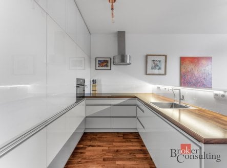 Prodej bytu, 2+kk, 65 m²