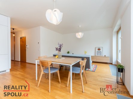 Pronájem bytu, 3+kk, 89 m²