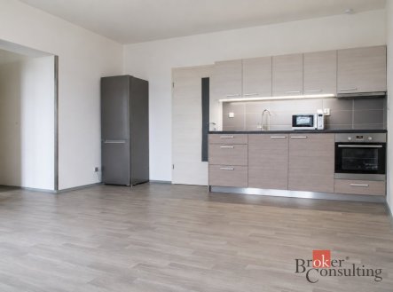 Pronájem bytu, 1+kk, 37 m²