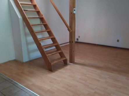 Pronájem bytu, 3+kk, 74 m²