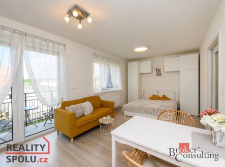 Pronájem bytu, 1+kk, 37 m²